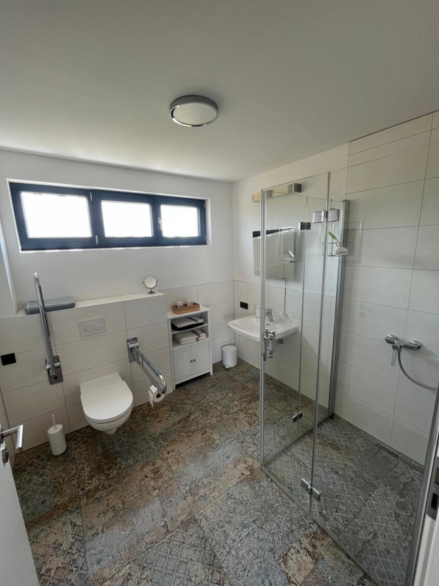 Moderne Barrierefreie Wohnung Auf Dem Land Bei Neuruppin Lichtenberg  Dış mekan fotoğraf